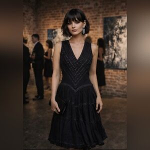 Strenesse Gabrielle Strehle Black Tiered Designer Dress 36 Luxury